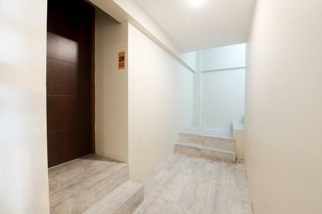 Oyo 347 Southside Residence Патая Екстериор снимка