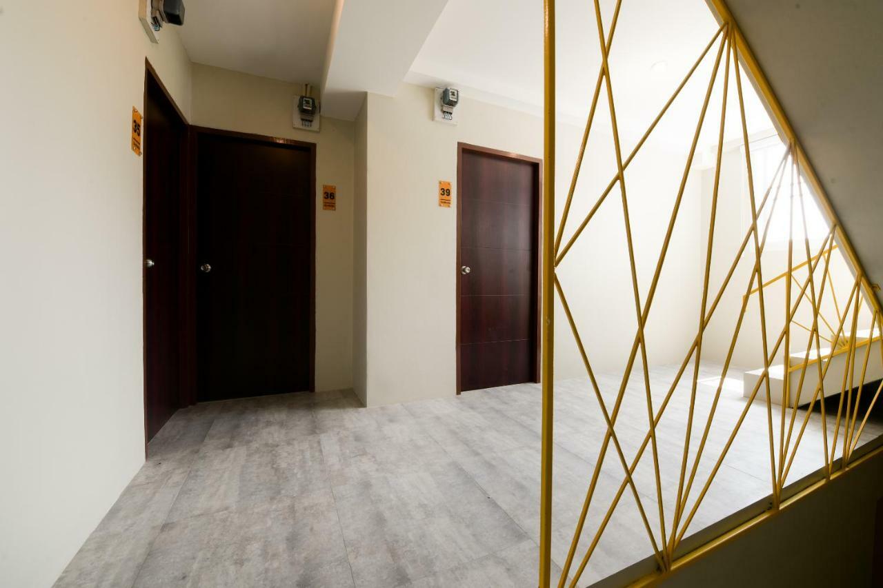 Oyo 347 Southside Residence Патая Екстериор снимка