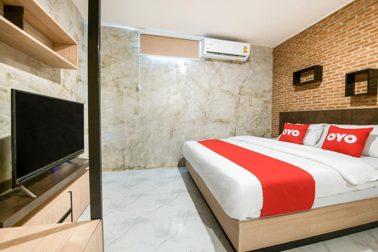 Oyo 347 Southside Residence Патая Екстериор снимка